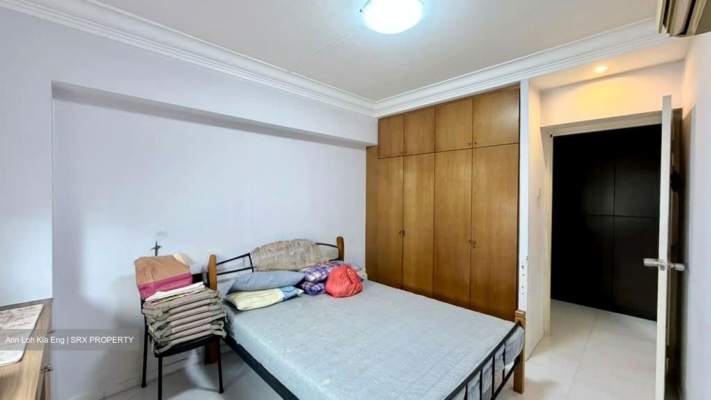 Blk 122C Rivervale Bank (Sengkang), HDB Executive #572054521